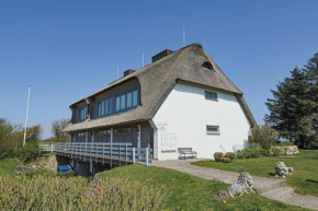 Wattkoje-Ein-Appartement-der-besonderen-Art-erwartet-Sie-am-Rande-der-Braderuper-Heide